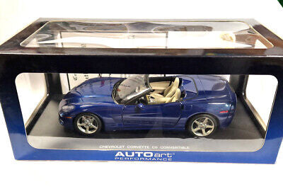 CHEVROLET CORVETTE C6 CONVERTIBLE A ESCALA 1/18 - AUTO ART