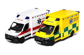 1/48 AMBULANCE MERCEDES BENZ SPRINTER 5”