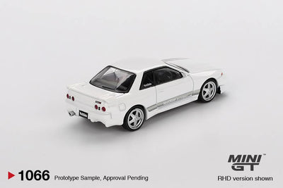 1/64 NISSAN SKYLINE GT-R (R32) VeilSide COMBAT C-1 - MINI GT
