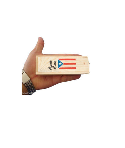 Mini dominó con la bandera de Puerto Rico