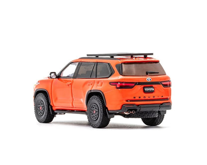 1/64 2023 TOYOTA SEQUOIA TRD PRO – NARANJA OCTANO SOLAR