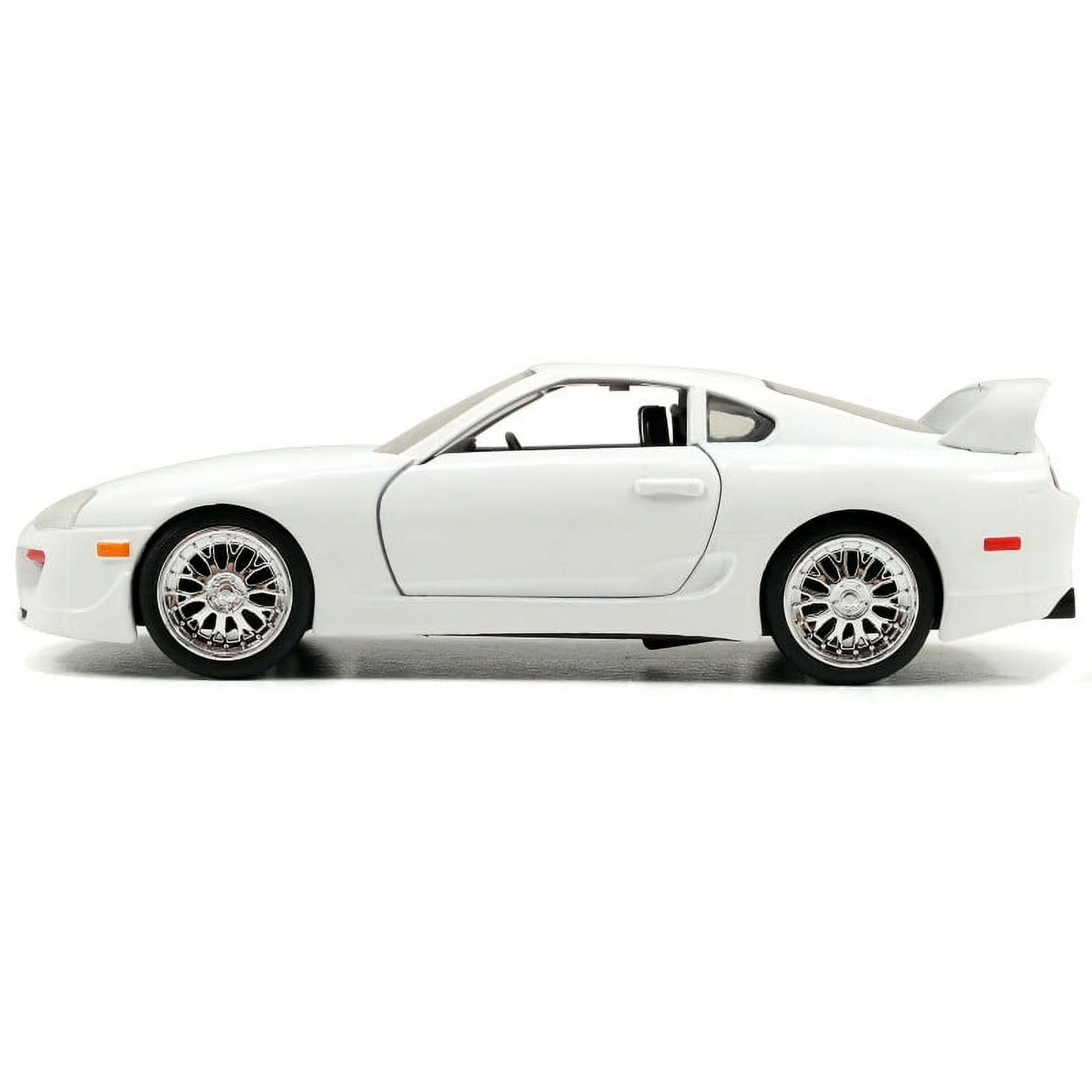 1/32 BRIAN'S 1995 TOYOTA SUPRA WHITE - FAST & FURIOUS