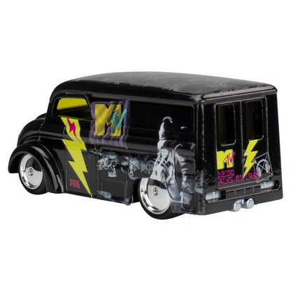 1/64 DAIRY DELIVERY - HOT WHEELS MTV