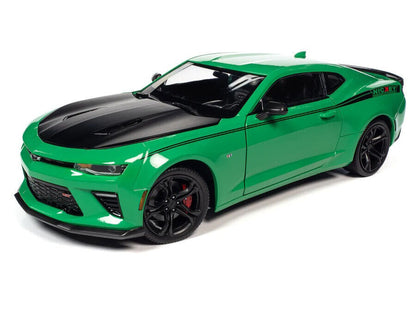 1/18 2017 CHEVY CAMARO SS - MUSCLE CARS USA