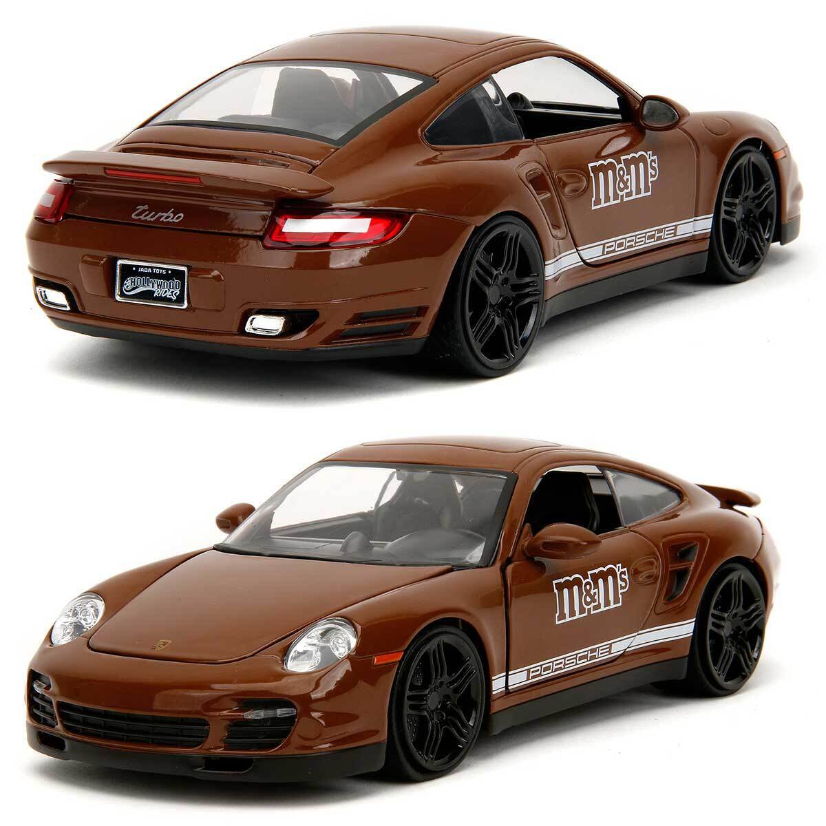 MARRÓN Y PORSCHE 911 TURBO - M&amp;M'S