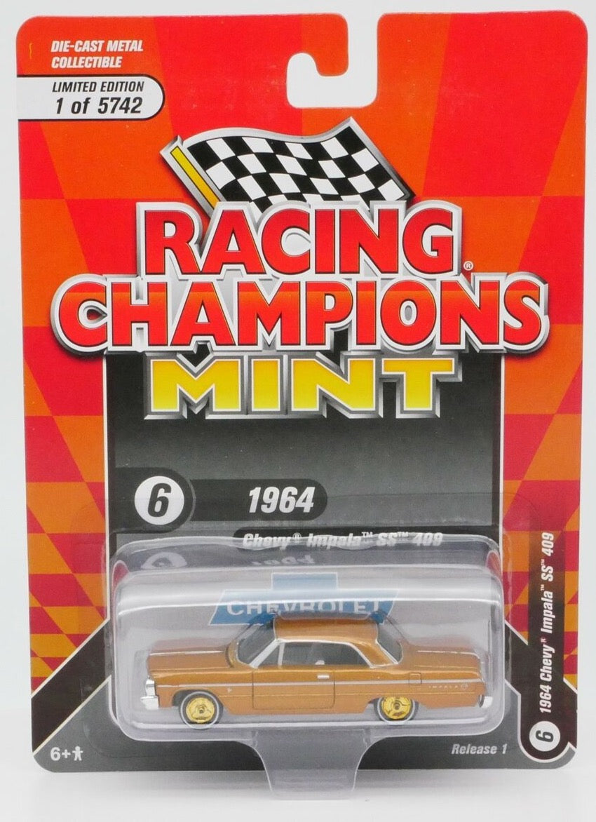 1/64 1964 CHEVY IMPALA SS 409 - RACING CHAMPION MINT "CHASE" (GOLD BODY AND RIMS VARIATION)