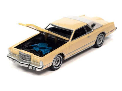 1/64 1979 LINCOLN CONTINENTAL MARK V - LUXURY CRUISER