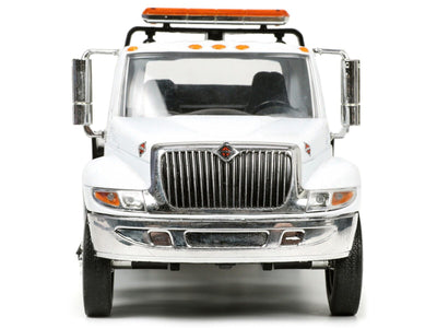 1/24 CAMIÓN DE REMOLQUE INTERNACIONAL DURASTAR 4400 PLATAFORMA - BLANCO