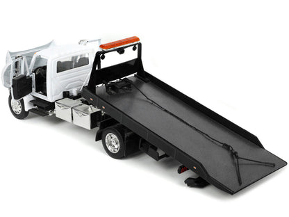 1/24 INTERNATIONAL TOW TRUCK DURASTAR 4400 FLAT BED - WHITE